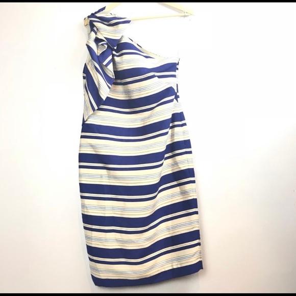 Banana Republic one shoulder dress - Picture 4 of 7